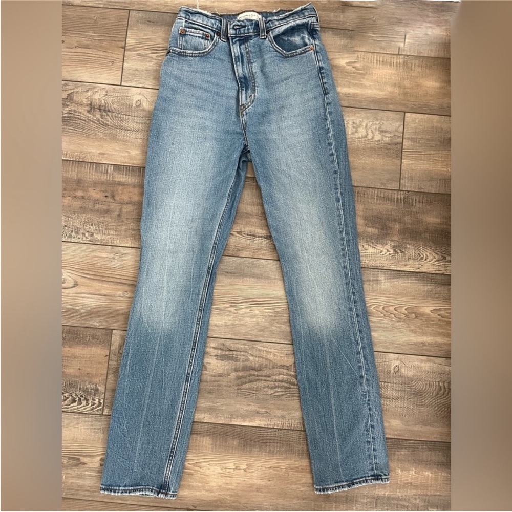 Abercrombie & Fitch 90’s ultra high rise slim straight jeans